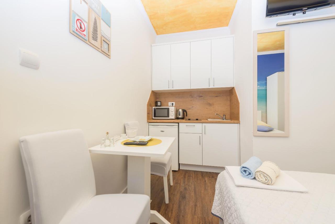 Apartments Song Of Joys Makarska Exterior foto